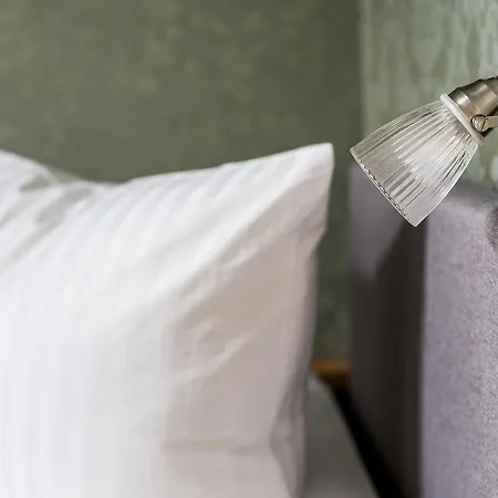 Stern Hotel 3*